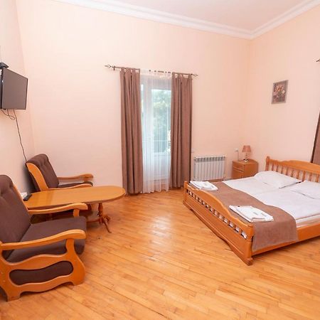 Popock Dilijan 2 Bed & Breakfast Exterior photo