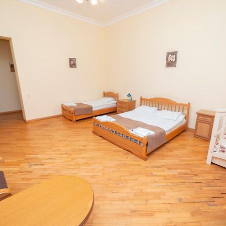Popock Dilijan 2 Bed & Breakfast Exterior photo