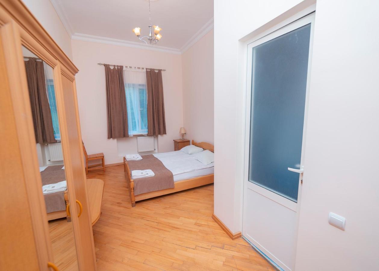 Popock Dilijan 2 Bed & Breakfast Exterior photo