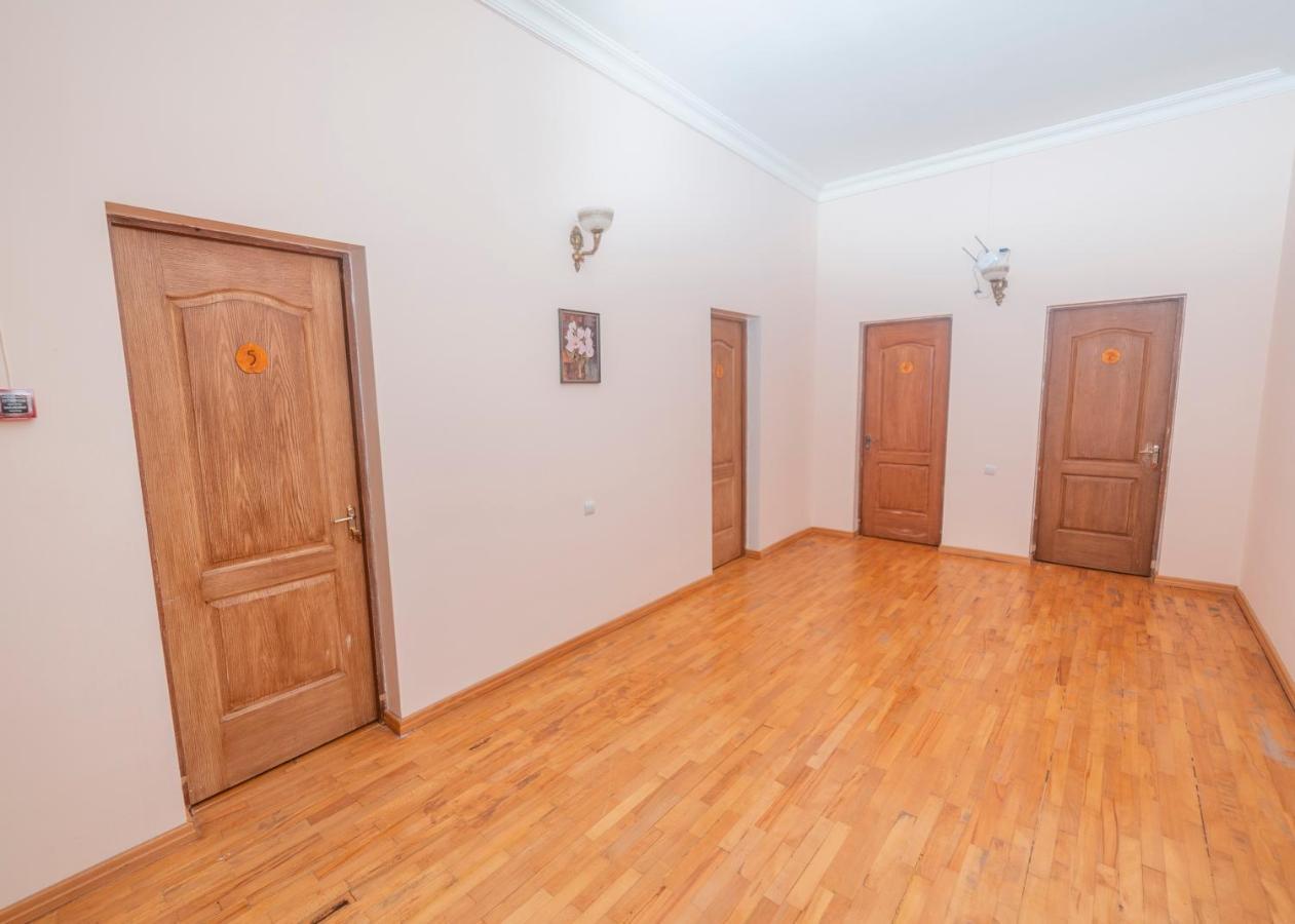 Popock Dilijan 2 Bed & Breakfast Exterior photo