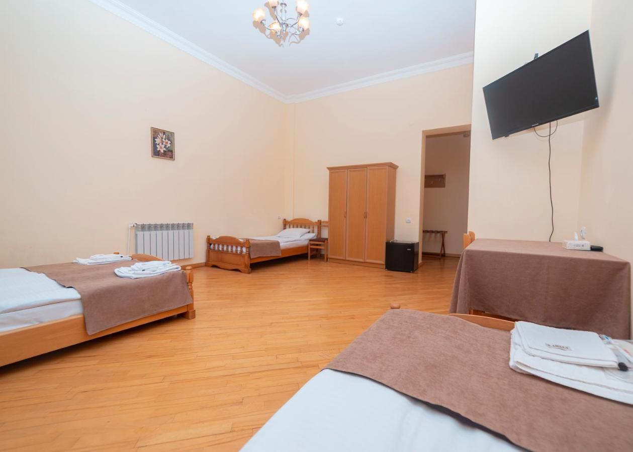 Popock Dilijan 2 Bed & Breakfast Exterior photo